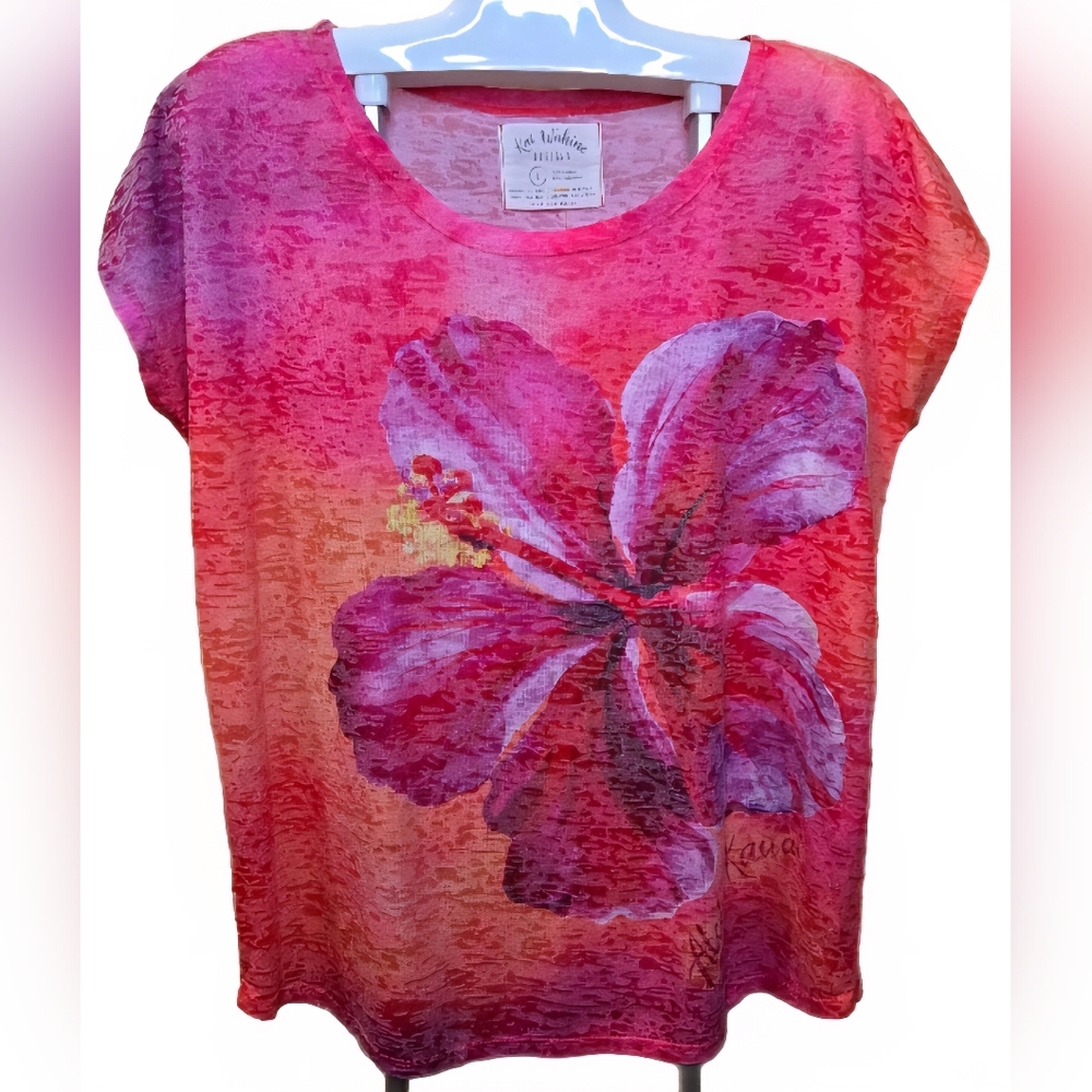 Kai Wahine Women's Hibiscus Short Sleeve Tee - Pink and Red